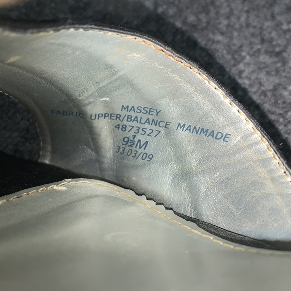 9.5M Liz Claiborne black satin slingbacks - Picture 6 of 8